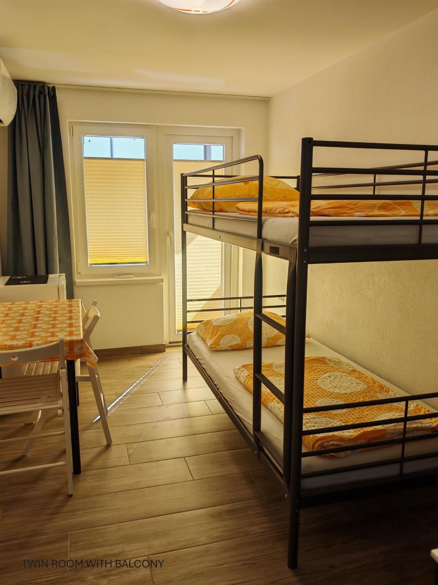 Apartment And Room Anica Tolmin Ngoại thất bức ảnh