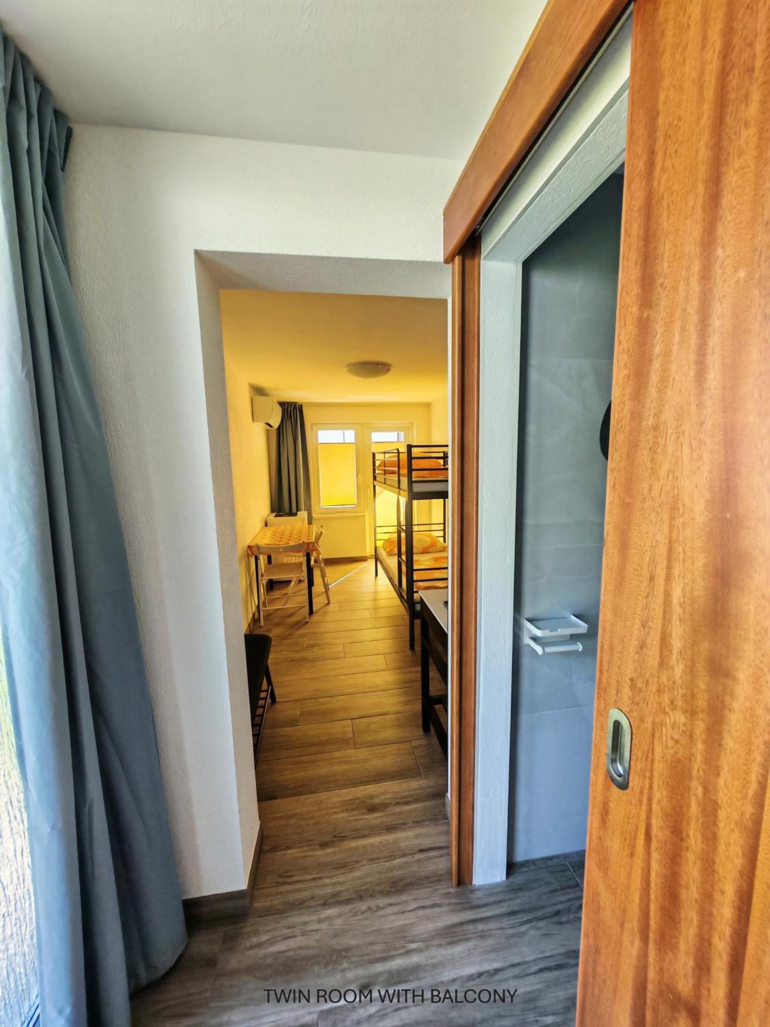 Apartment And Room Anica Tolmin Ngoại thất bức ảnh
